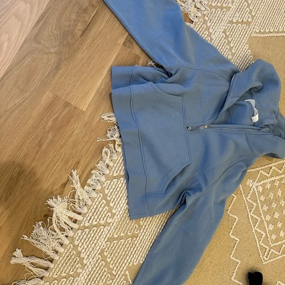 lululemon athletica Blue Women's Sweater - Picture 4 of 5